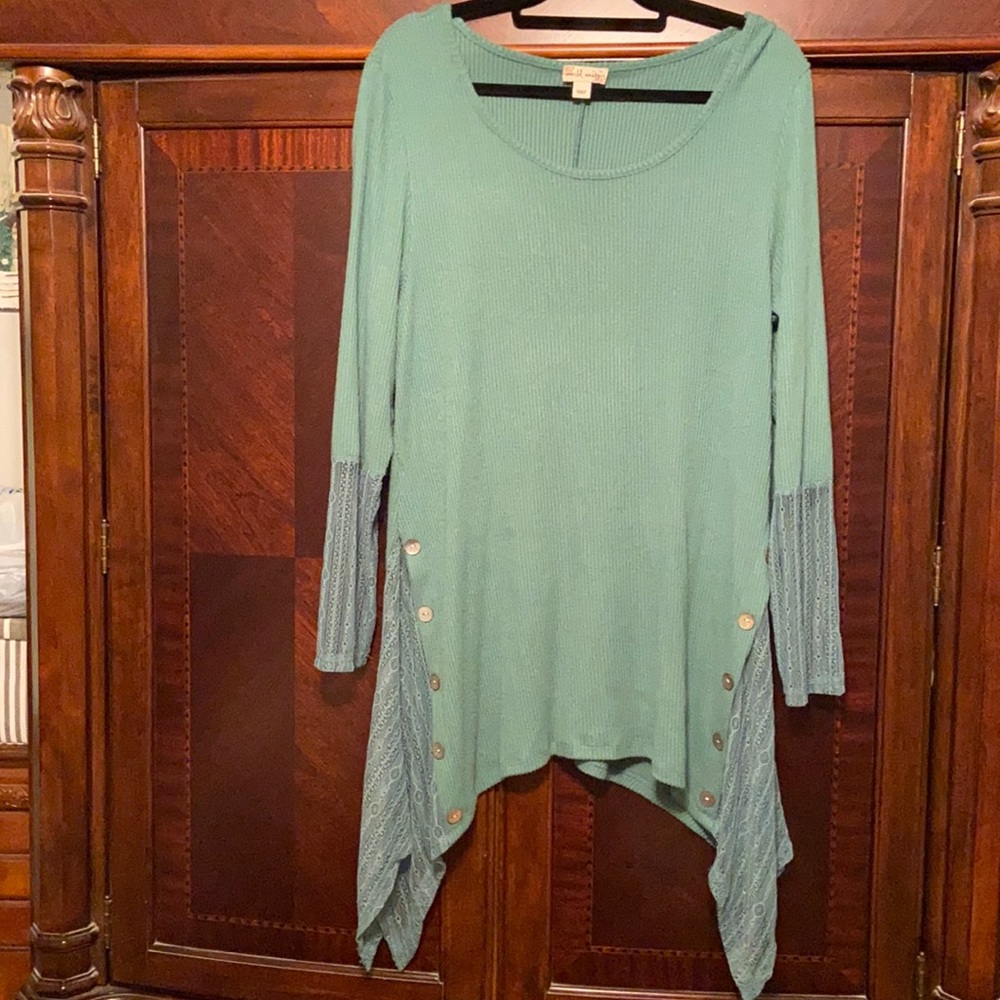 Tunic top